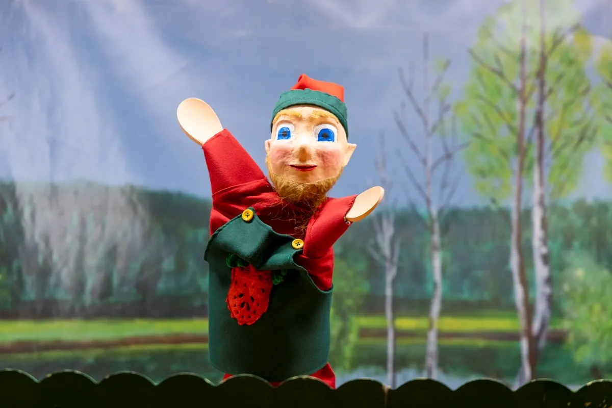spectacle de marionnettes lutin du père Noël